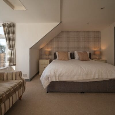Room 8 - Bedroom 8b